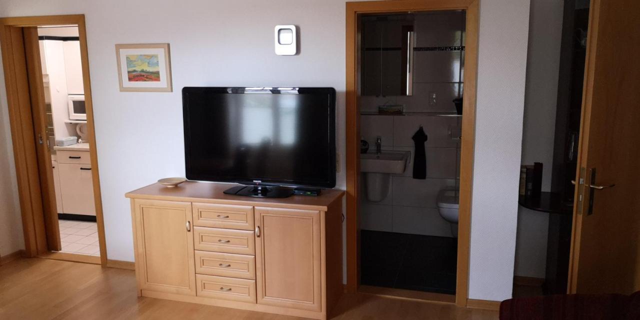 Zentrale Und Strandnahe Ferienwohnung In Kuehlungsborn Ost Exterior photo